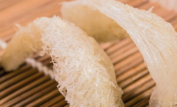 燕窩的功效與作用是什么？吃燕窩對(duì)人體有哪些好處？